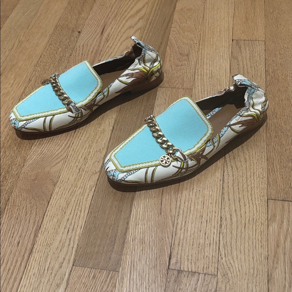 TORY BURCH Benton chain charm loafer - Picture 2 of 12